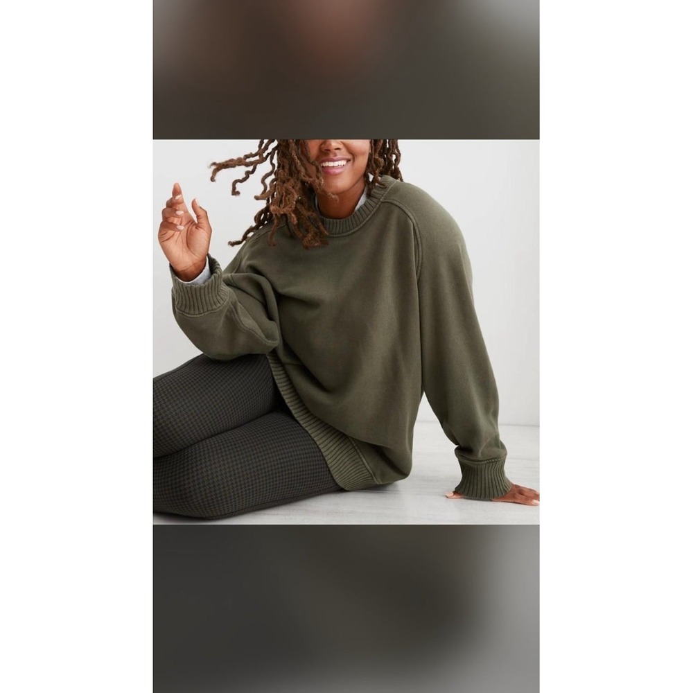 Aerie Down-To-Earth Crew Sweatshirt in Nomad Olive Women's size large